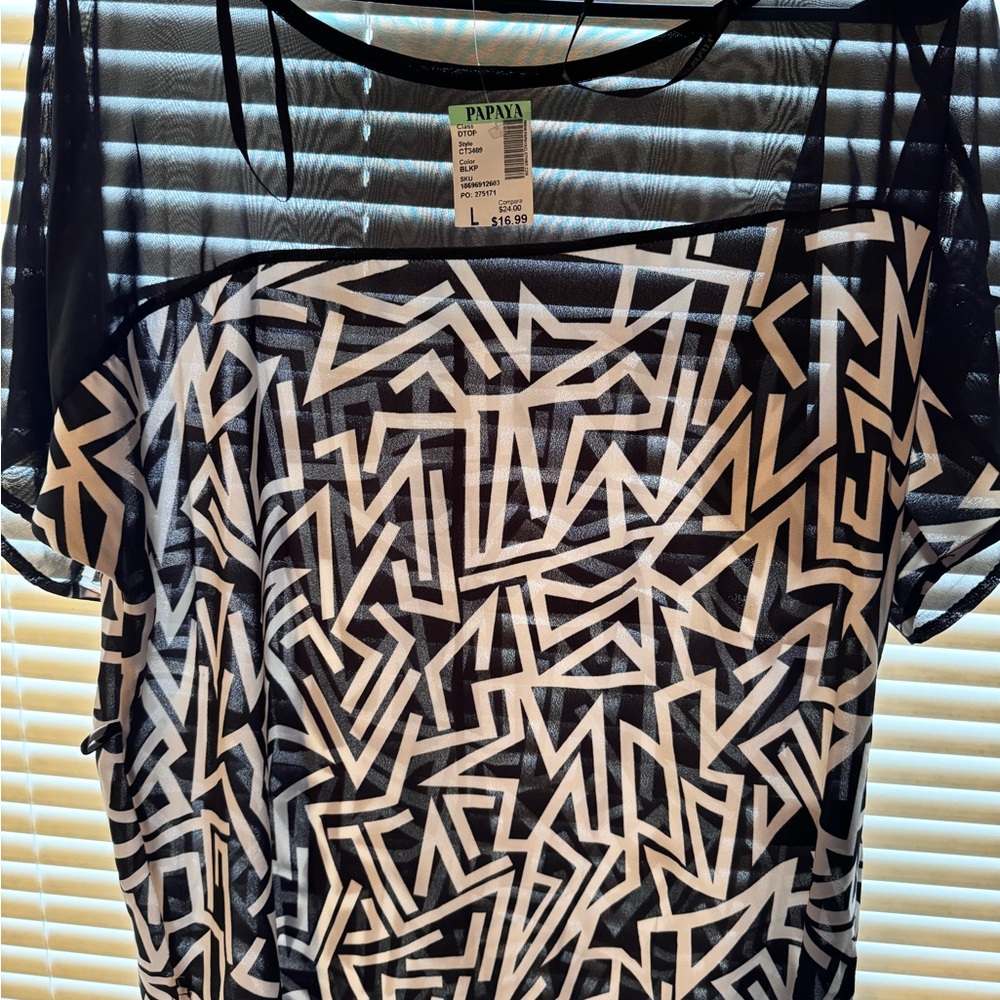 Papaya Black and White Geometric Blouse